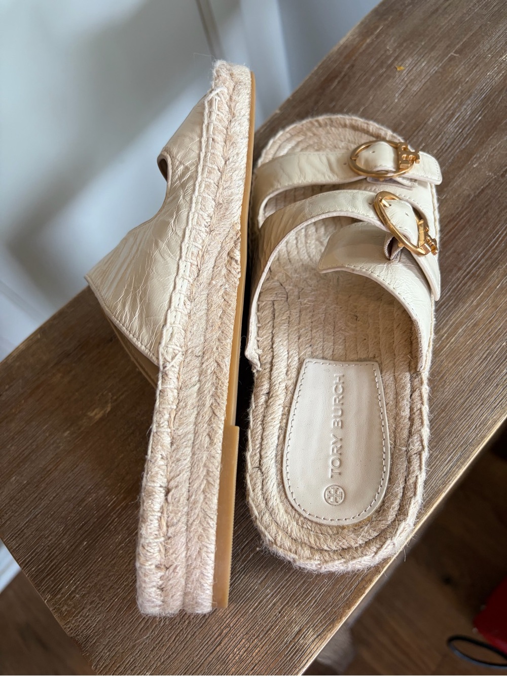 Tory Burch Selby Two Band Espadrille Slides oat gold Leather Size 7 Buckles - Picture 6 of 7